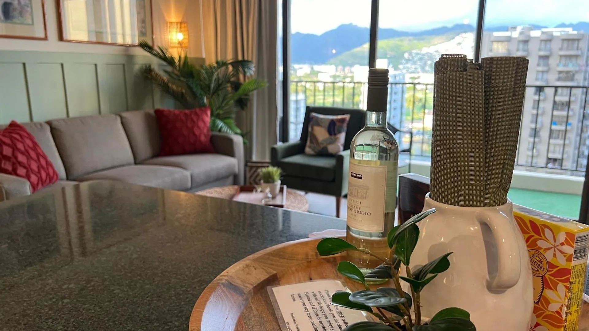 Ali'I Suite @Waikiki Banyan Honolulu Apartmán